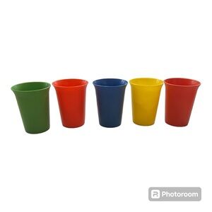 Vintage Tupperware #109 Classic Bell Kids Tumblers